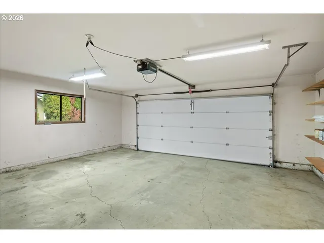 a view of a garage
