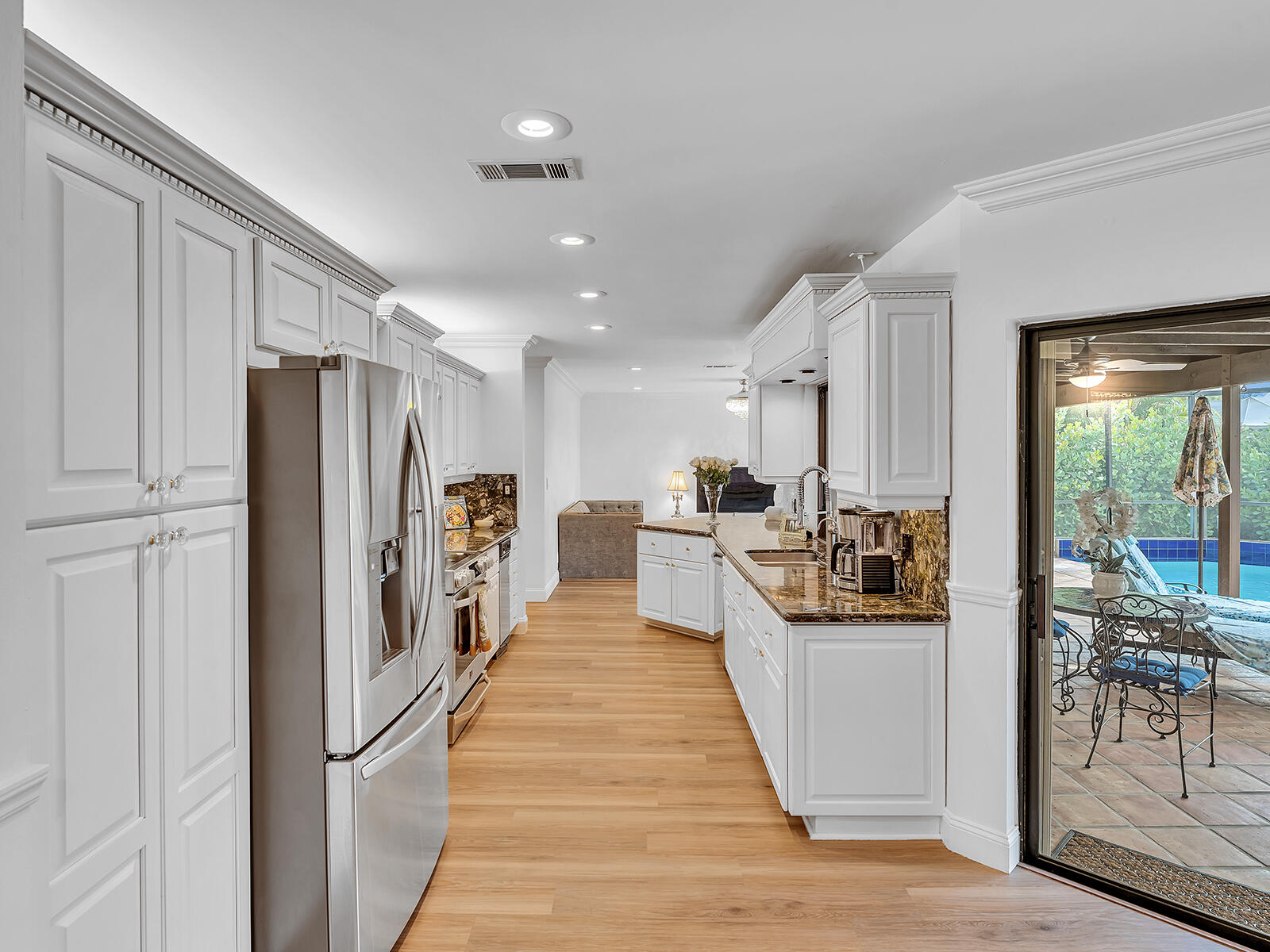 20870 Soneto Drive Boca Raton, FL 33433 - Photo 11 of 49 DSC00076