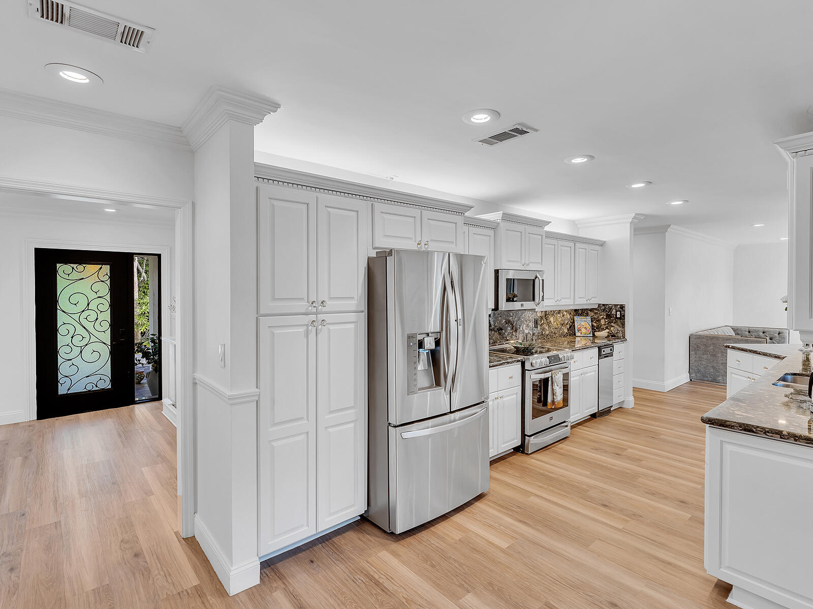 20870 Soneto Drive Boca Raton, FL 33433 - Photo 14 of 49 DSC00096
