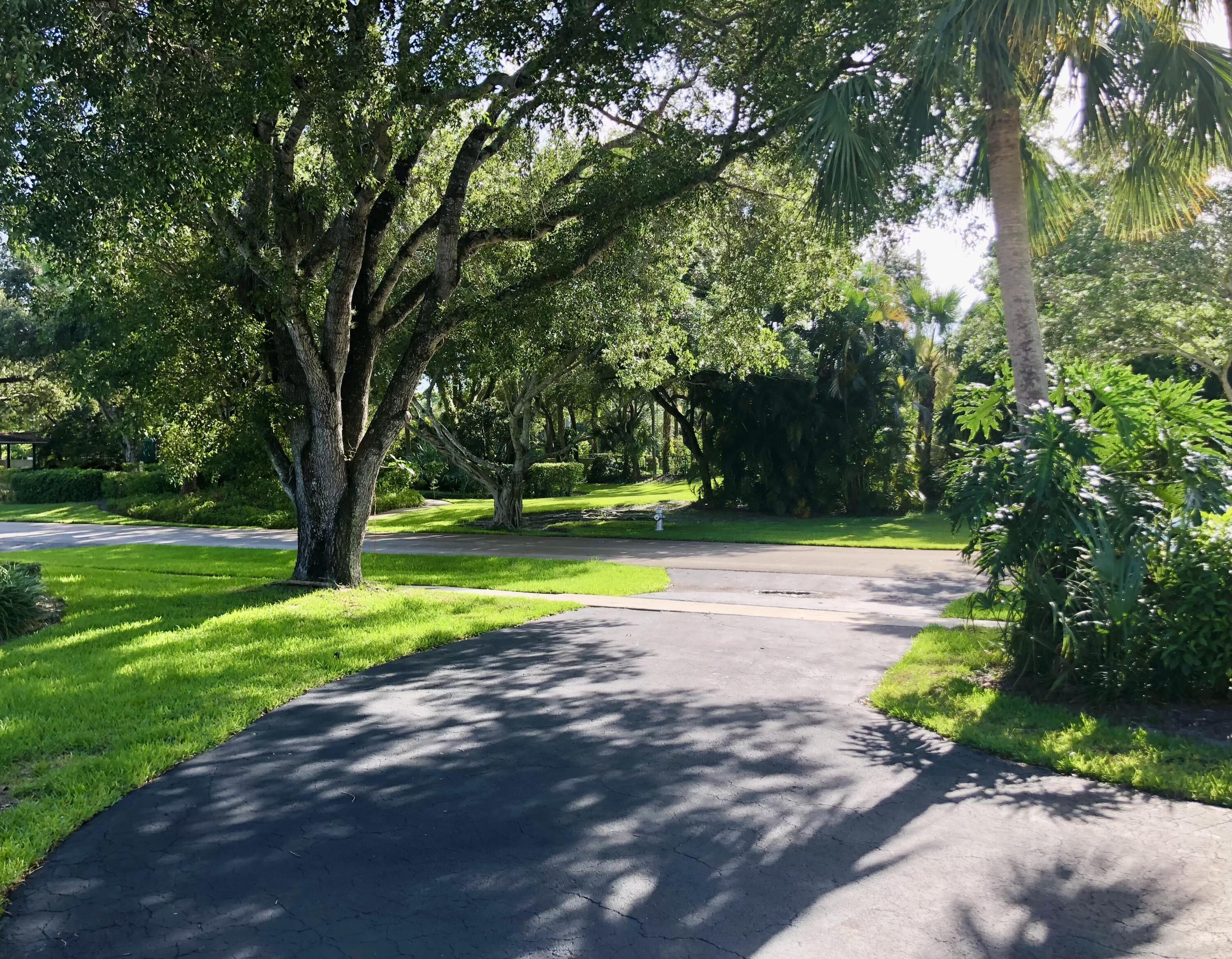 20870 Soneto Drive Boca Raton, FL 33433 - Photo 42 of 49 45