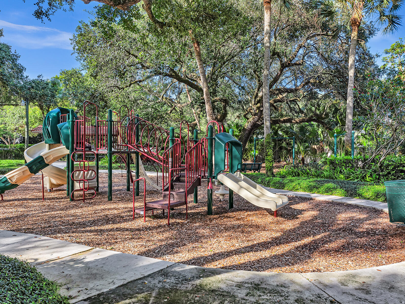 20870 Soneto Drive Boca Raton, FL 33433 - Photo 43 of 49 2F0A0003