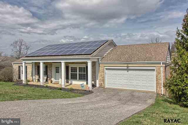 339 Greendale Road York, PA 17403 - Photo 1 of 36