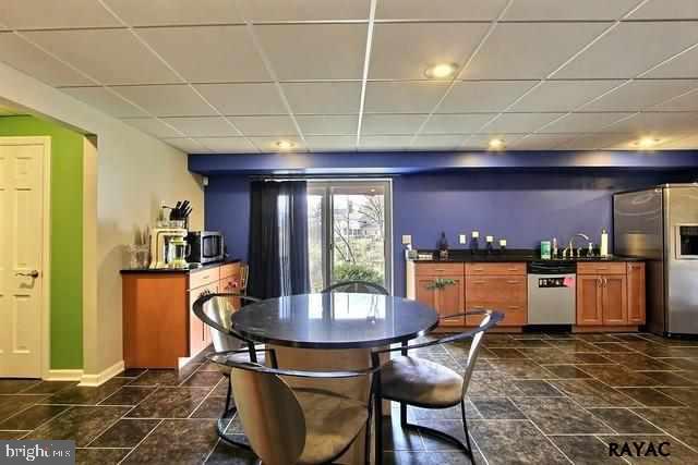 339 Greendale Road York, PA 17403 - Photo 23 of 36