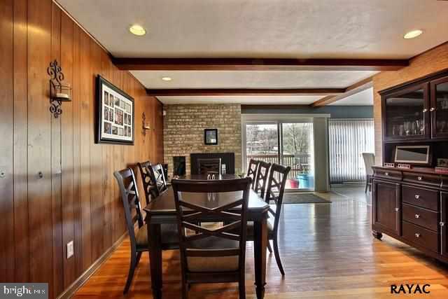 339 Greendale Road York, PA 17403 - Photo 6 of 36