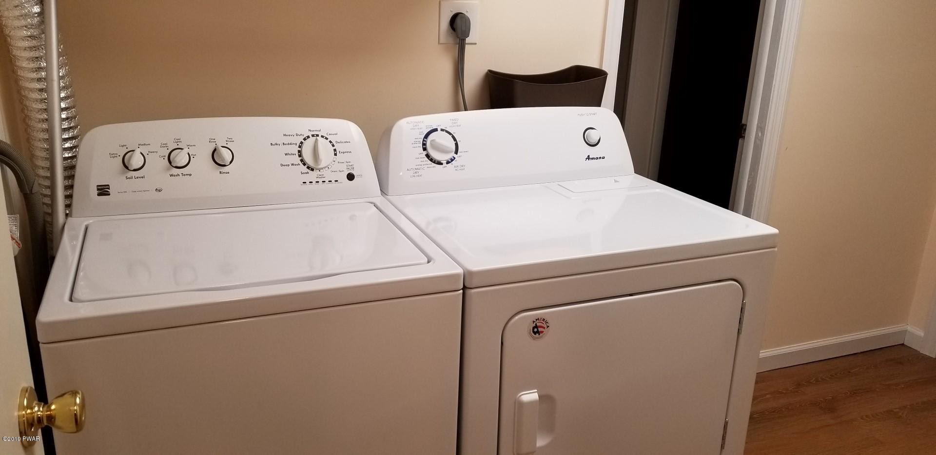 128 Spruce Road Tafton, PA 18464 - Photo 25 of 27 LAUNDRY