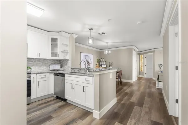 $257,500 | 1919 Summer Club Drive, Unit 105, Oviedo, FL 32765