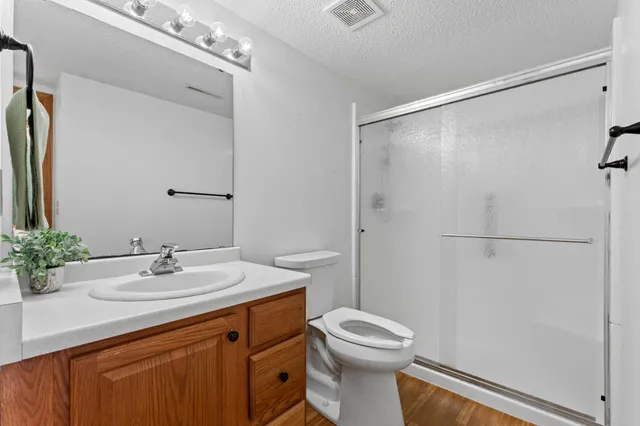 $205,000 | 115 7th Street West, Mantorville, MN 55955