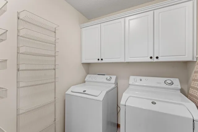 $205,000 | 115 7th Street West, Mantorville, MN 55955