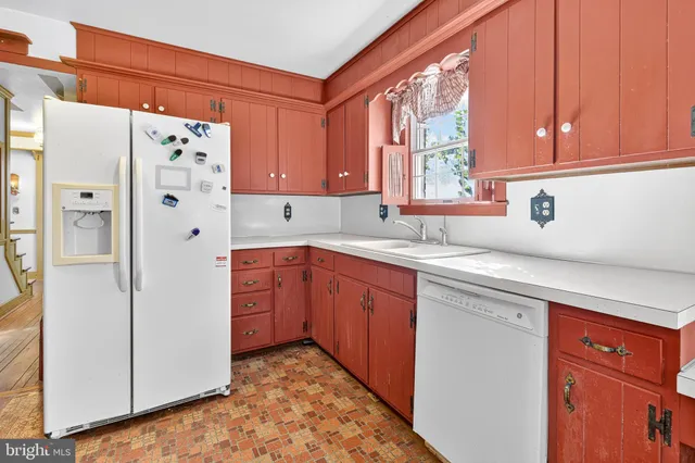 $319,900 | 400 Brenneman Road, Willow Street, PA 17584