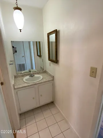 $1,100 | 2205 Waterford Place, Unit 17D, Port Royal, SC 29935