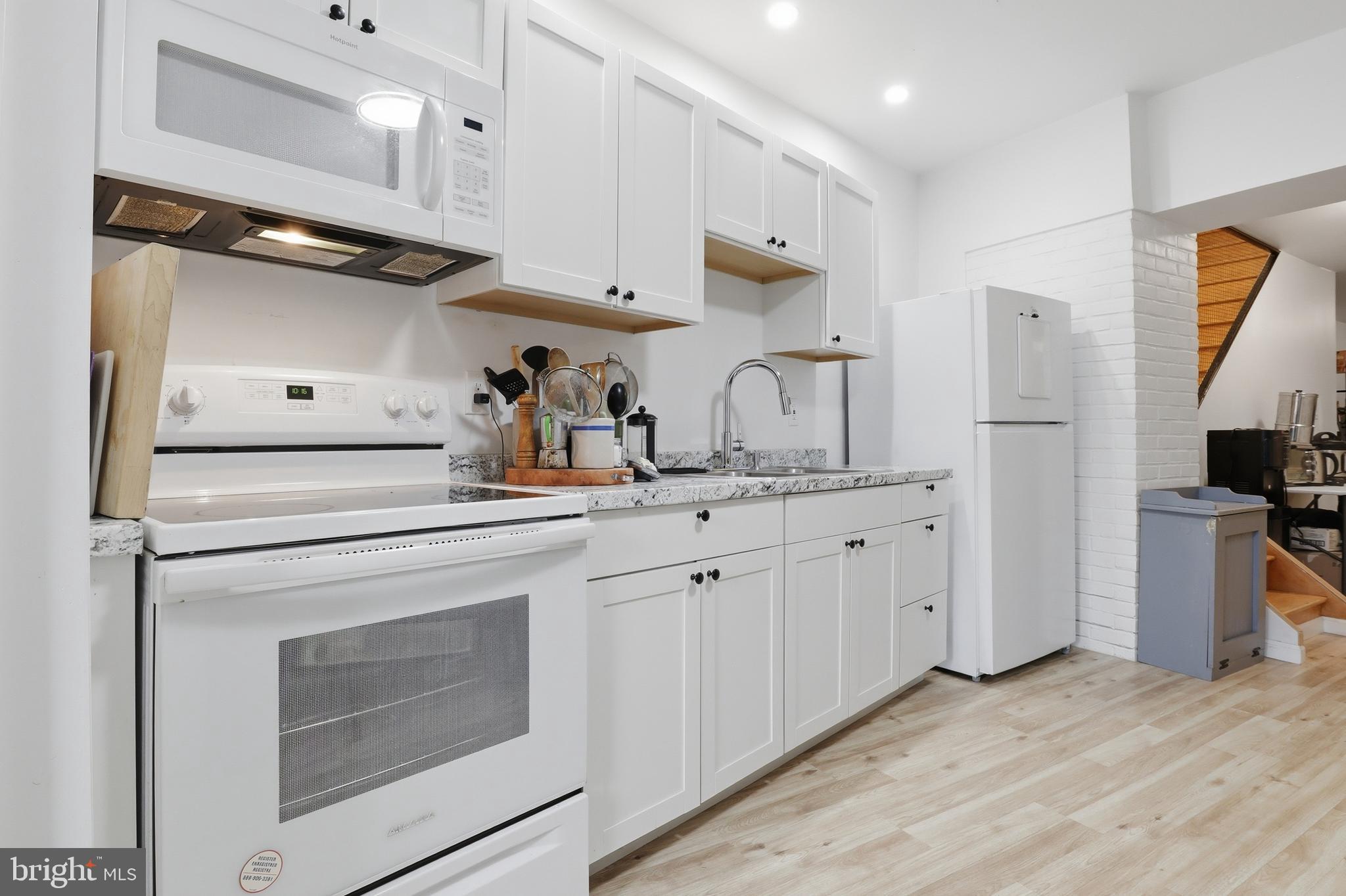141 North 9th Street Lebanon, PA 17046 - Photo 14 of 34