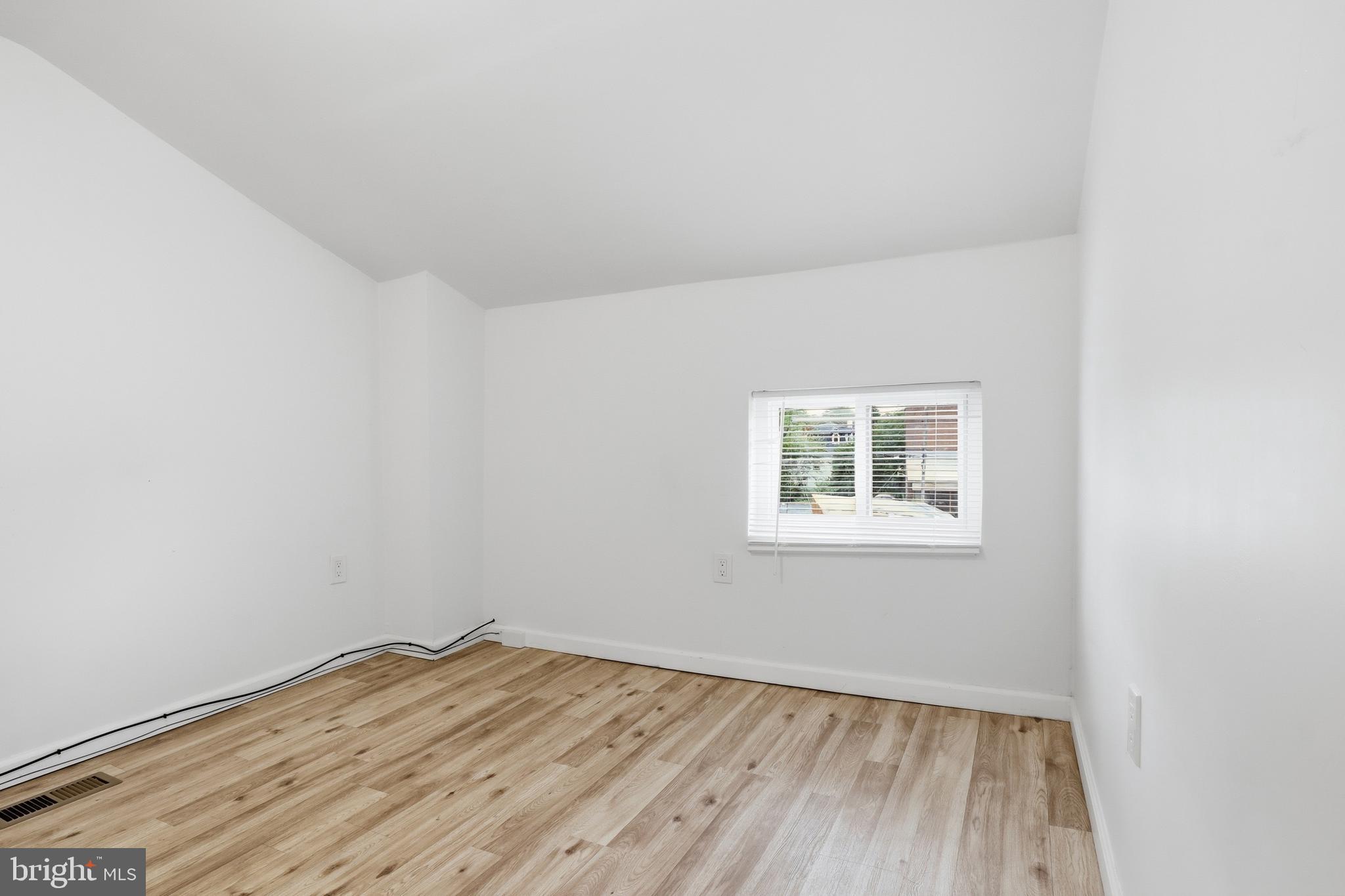 141 North 9th Street Lebanon, PA 17046 - Photo 23 of 34