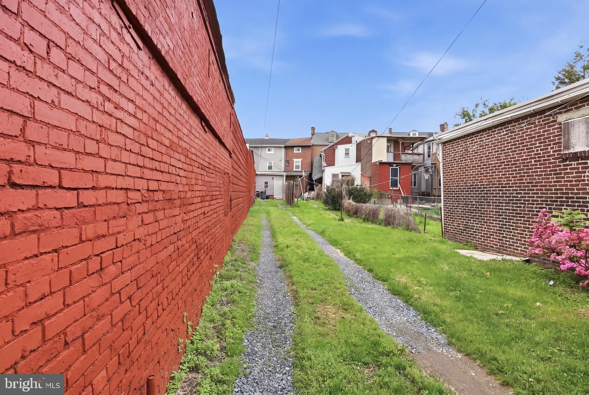 141 North 9th Street Lebanon, PA 17046 - Photo 29 of 34