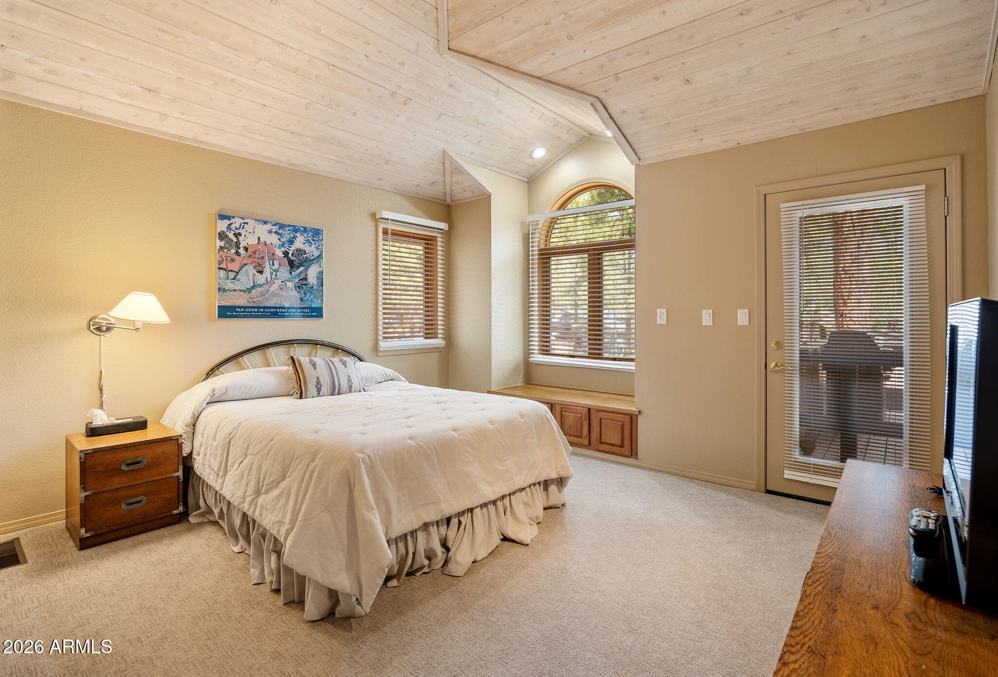 5779 Griffiths Spring Flagstaff, AZ 86005 - Photo 26 of 43 Guest Bedroom 1