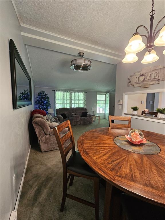 324 Barr Road Natrona Heights, PA 15065 - Photo 8 of 38