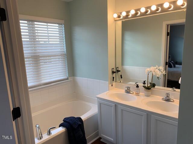 4910 Briarstone Court Raleigh, NC 27610 - Photo 25 of 34 primary bath - level 3