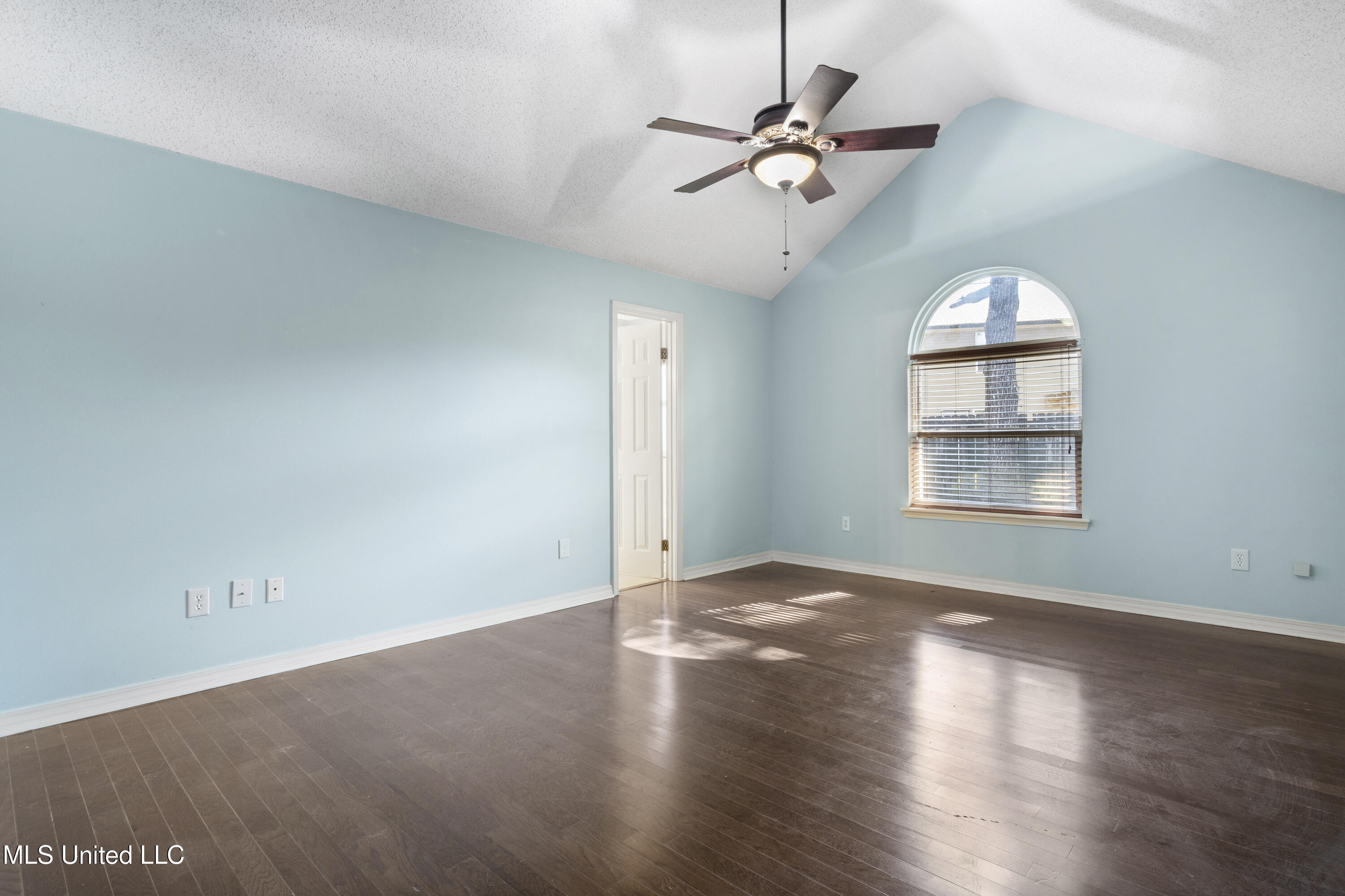 2115 Lauren Drive Biloxi, MS 39532 - Photo 14 of 28 0014