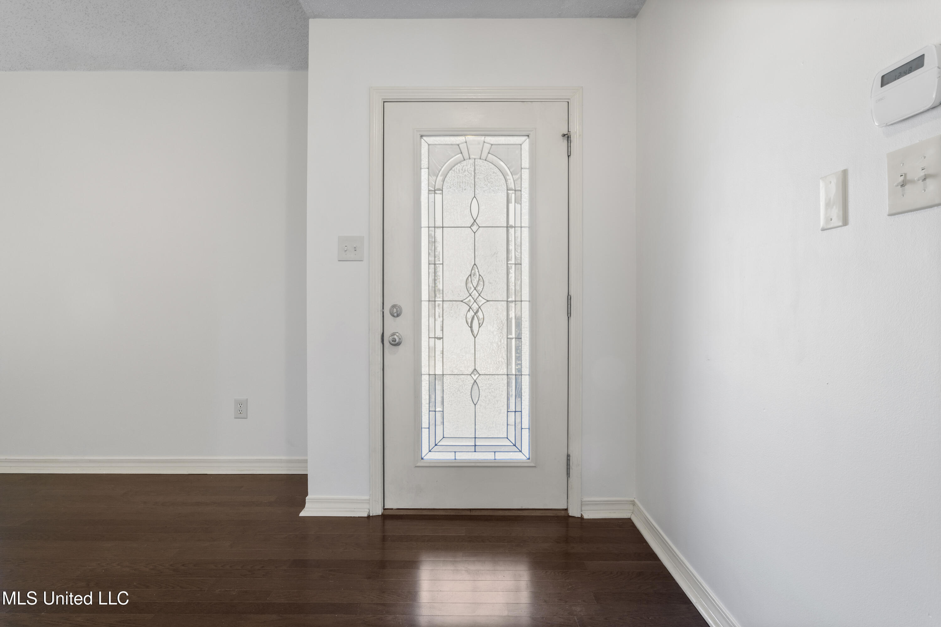 2115 Lauren Drive Biloxi, MS 39532 - Photo 3 of 28 0003