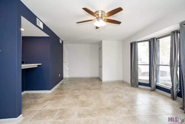 $124,900 | 1963 South Brightside View Drive, Unit C, Baton Rouge, LA 70820