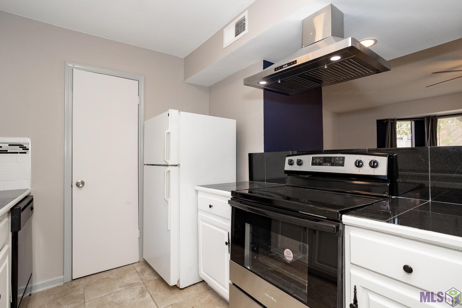 1963 South Brightside View Drive, Unit C Baton Rouge, LA 70820 - Photo 9 of 18