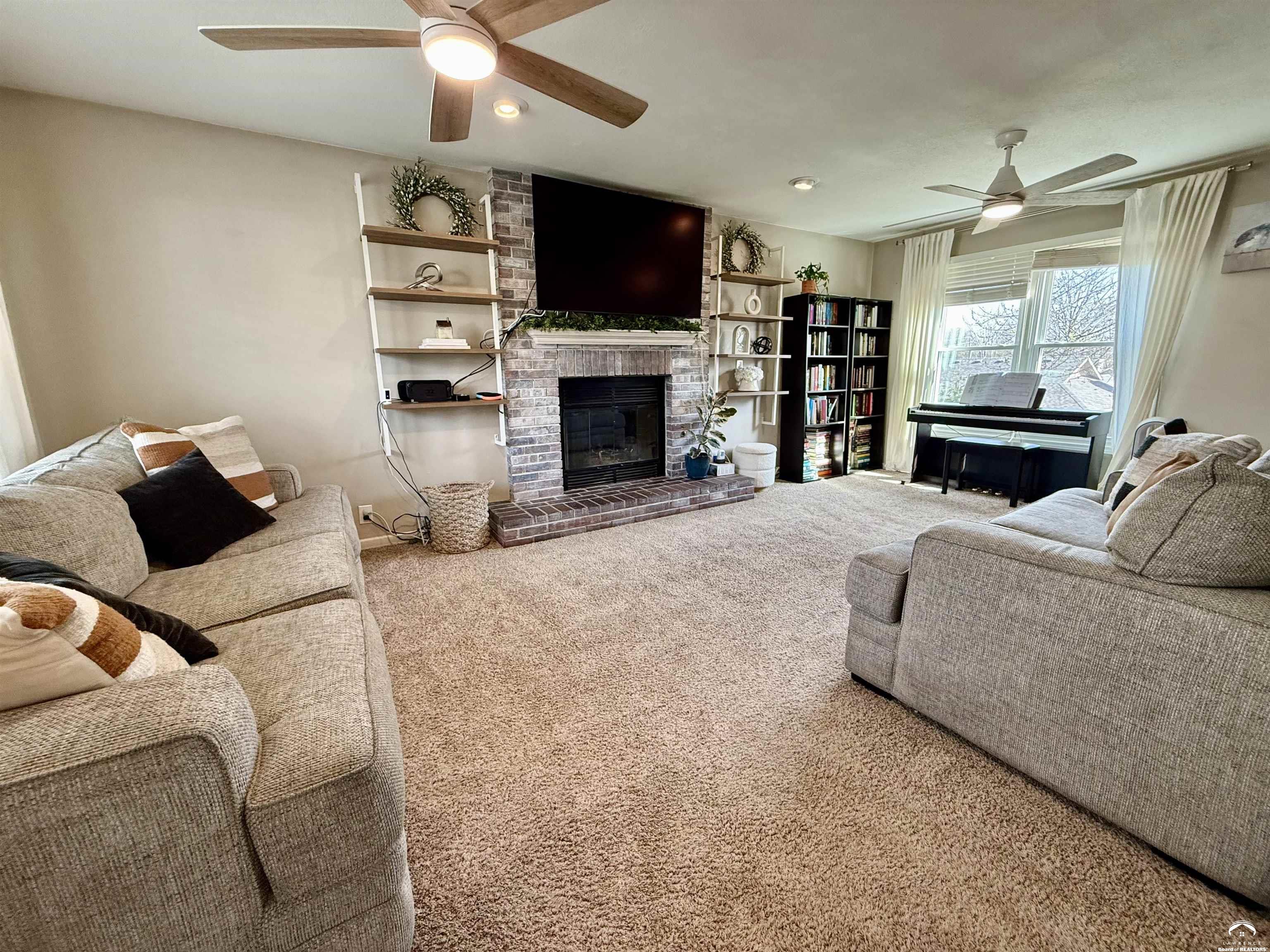 3905 West 8th Street Lawrence, KS 66049 - Photo 4 of 91