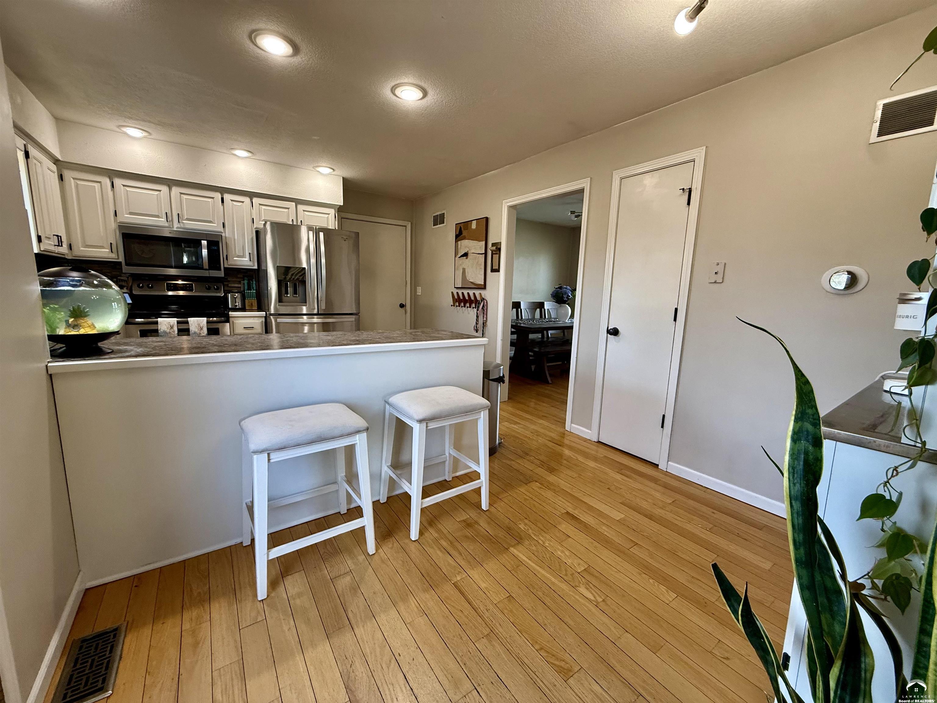 3905 West 8th Street Lawrence, KS 66049 - Photo 10 of 91