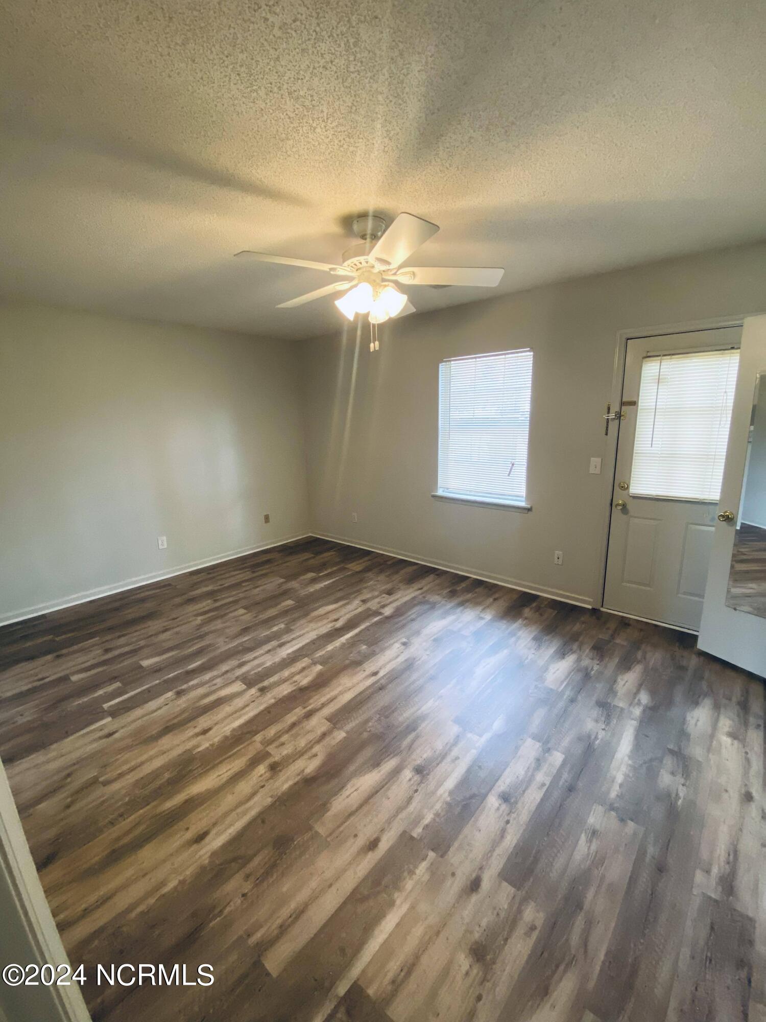 1213 East Fire Tower Road, Unit E Greenville, NC 27858 - Photo 6 of 8 5Bed