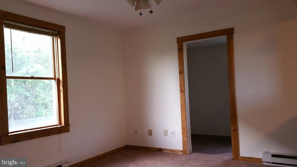 73 Dublin Road Pennington, NJ 08534 - Photo 49 of 60 Living space