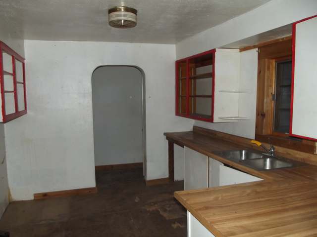 4920 Hilltop Road Rhinelander, WI 54501 - Photo 2 of 12 Gallery Image 2