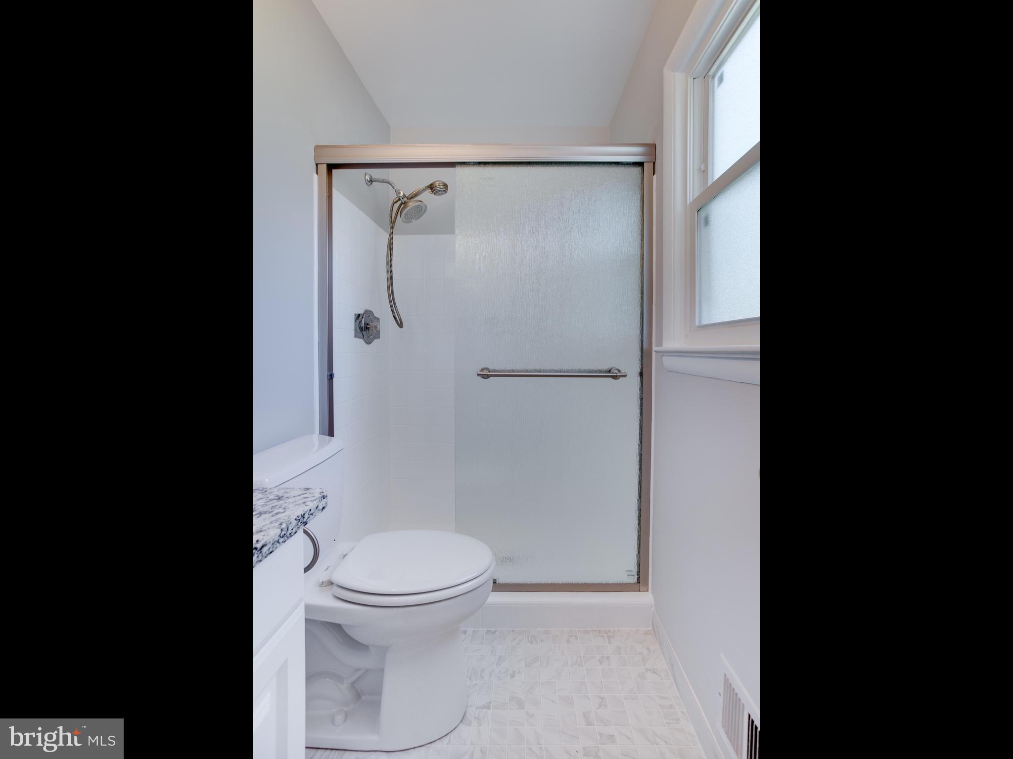 11406 Nairn Road Silver Spring, MD 20902 - Photo 22 of 35 Master Bath