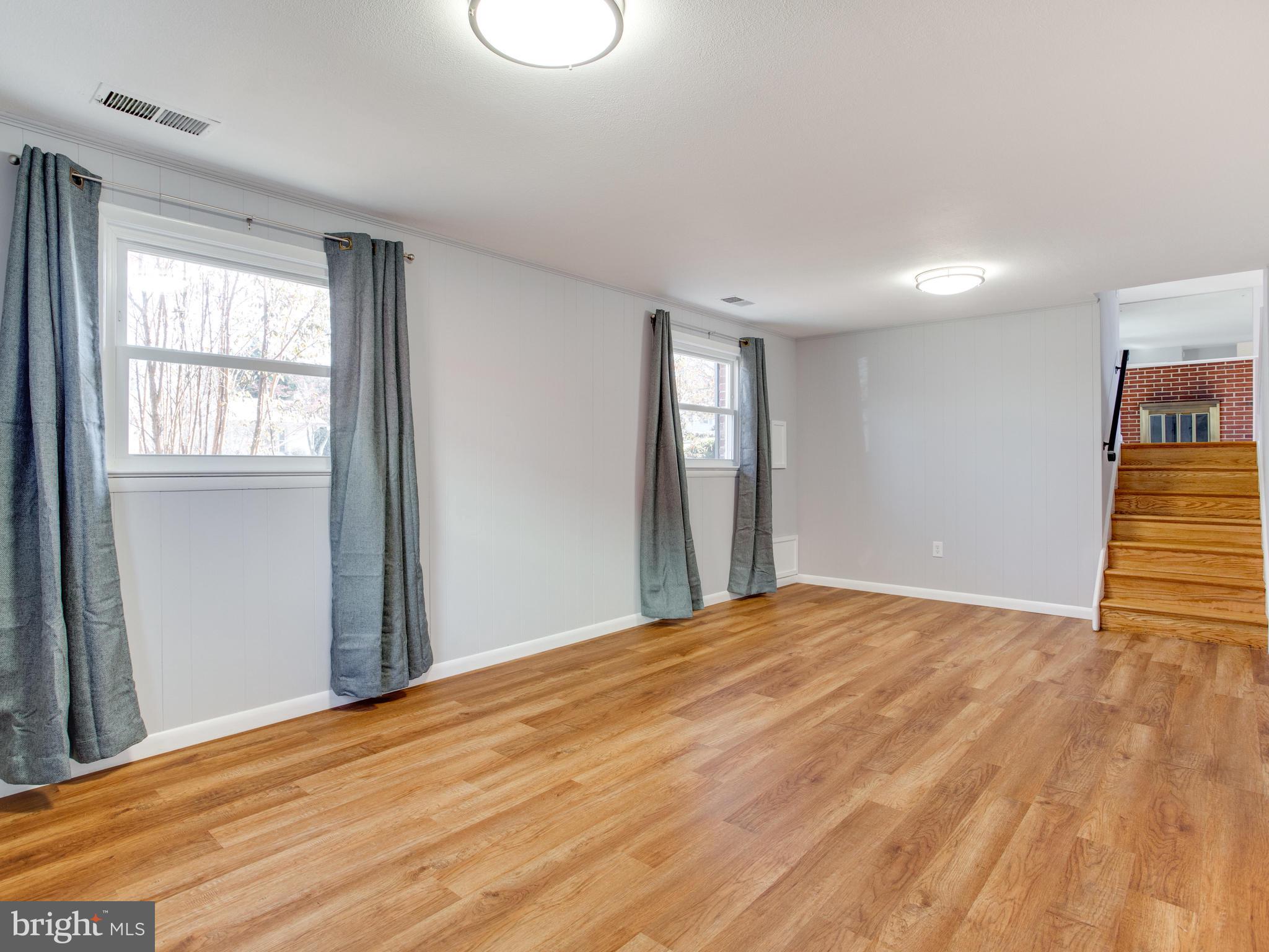 11406 Nairn Road Silver Spring, MD 20902 - Photo 26 of 35 Family Rm