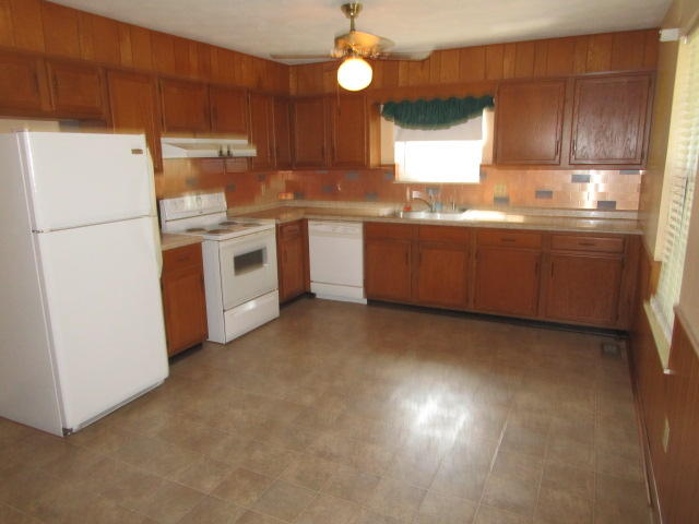 294 Cabbage Road Blaine, TN 37709 - Photo 3 of 12 IMG_2590
