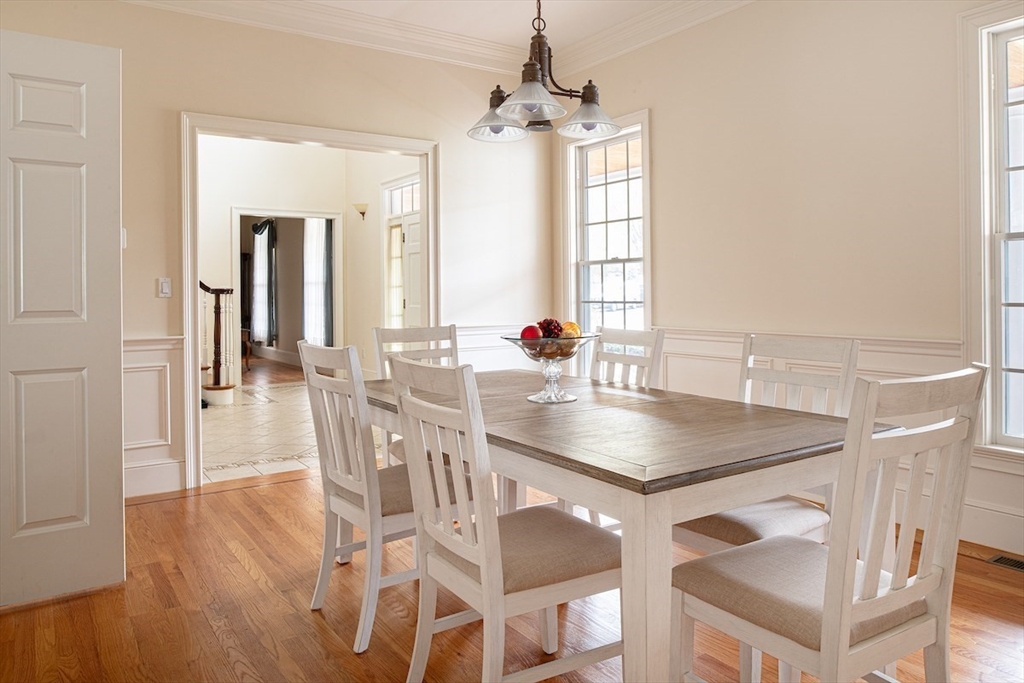 7 Burnham Road Lexington, MA 02420 - Photo 11 of 39