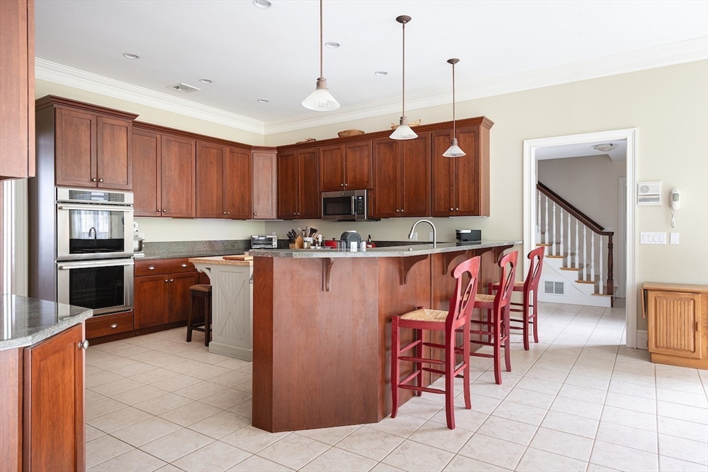7 Burnham Road Lexington, MA 02420 - Photo 19 of 39