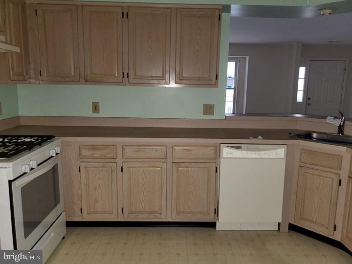 202 Wharton Road Mount Laurel, NJ 08054 - Photo 14 of 30