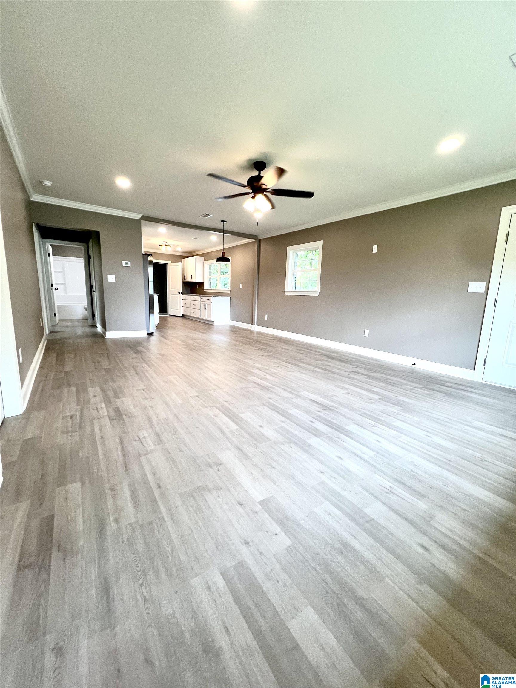 1409 4th Avenue North Clanton, AL 35045 - Photo 7 of 18