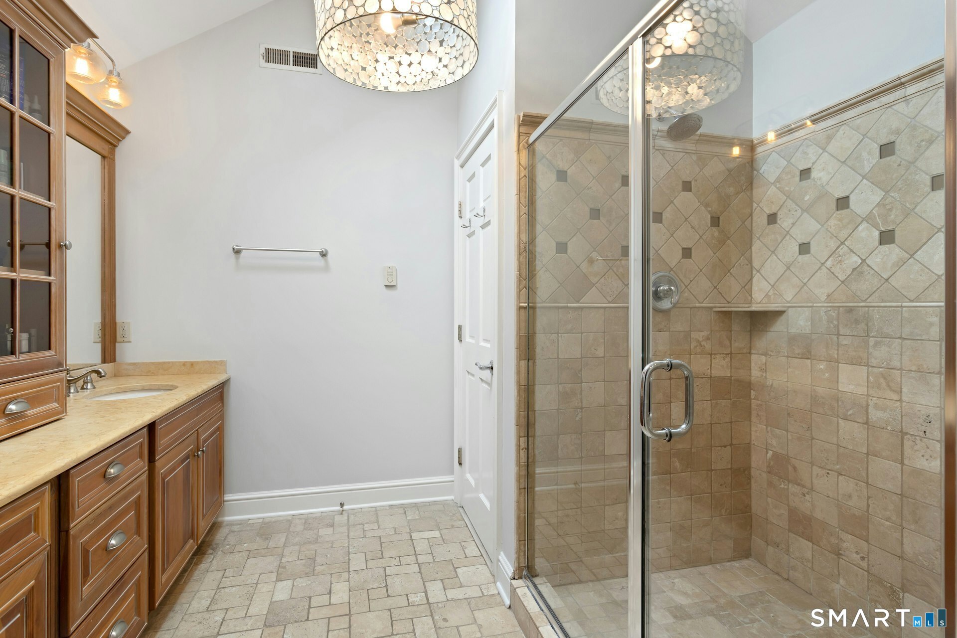 11 Walmsley Road Darien, CT 06820 - Photo 19 of 38