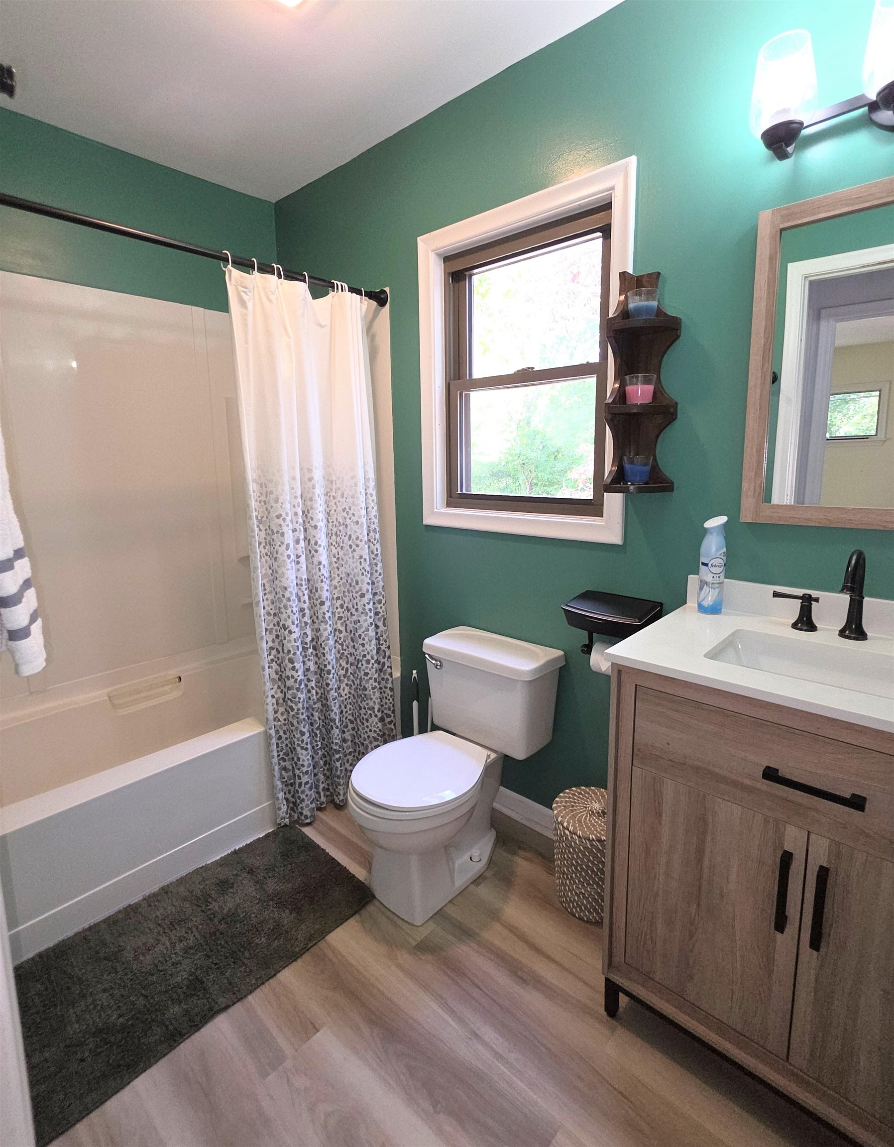 5016 North Vassar Road Flint, MI 48506 - Photo 13 of 35 Gallery Image 13