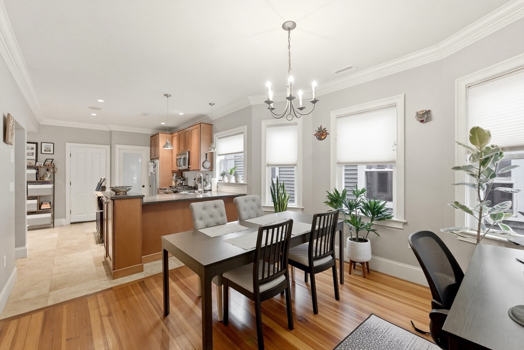 200 South Street, Unit 3 Boston, MA 02130 - Photo 4 of 17