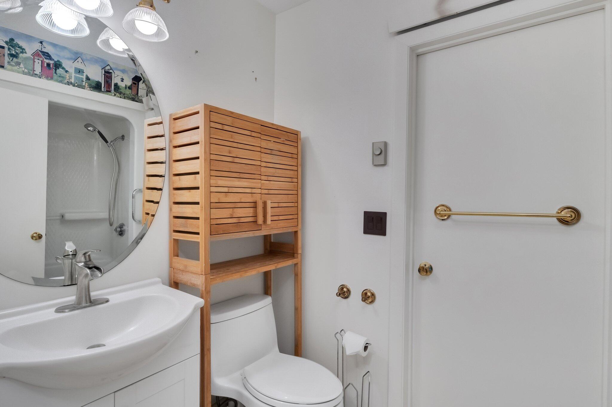 81 Round House Road Bourne, MA 02532 - Photo 18 of 32 bathroom