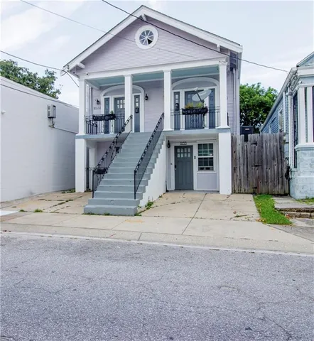 $1,350 | 1653 Treasure Street, Unit A, New Orleans, LA 70119