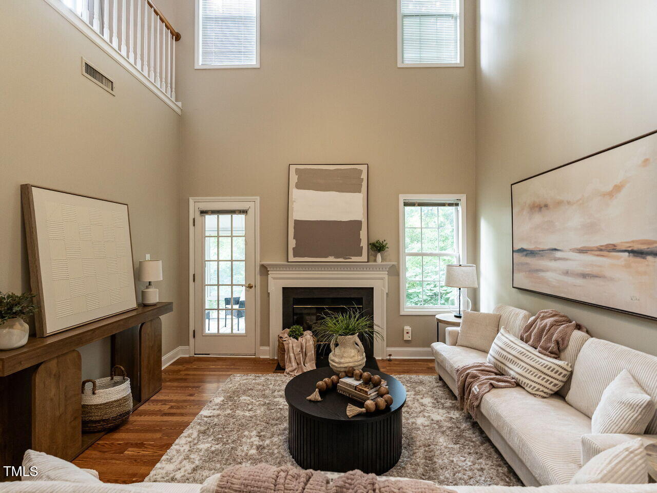 207 Reedhaven Drive Cary, NC 27513 - Photo 13 of 33 014-1280x960-family-room