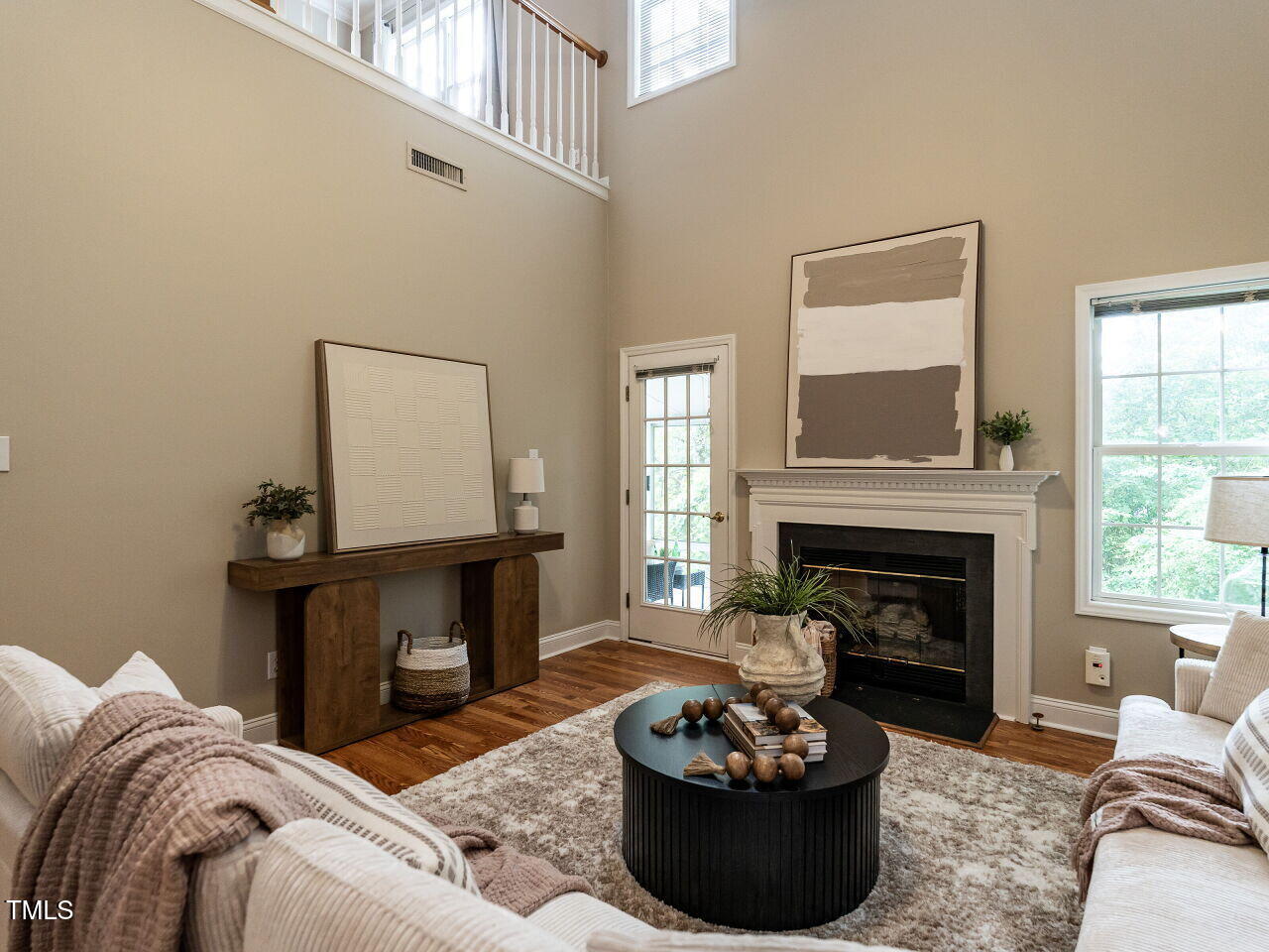 207 Reedhaven Drive Cary, NC 27513 - Photo 14 of 33 015-1280x960-family-room