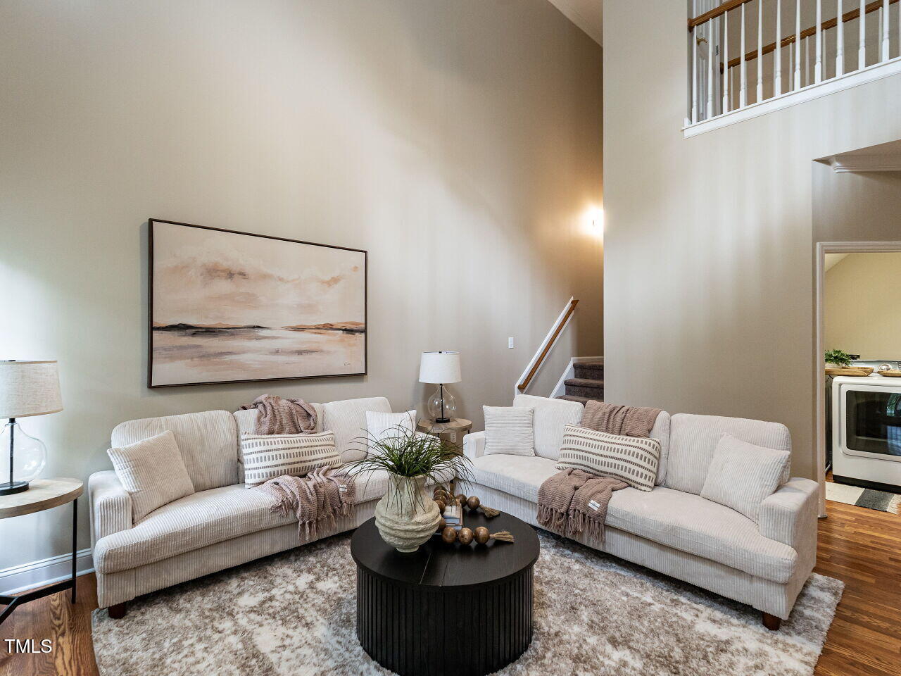 207 Reedhaven Drive Cary, NC 27513 - Photo 16 of 33 016-1280x960-family-room