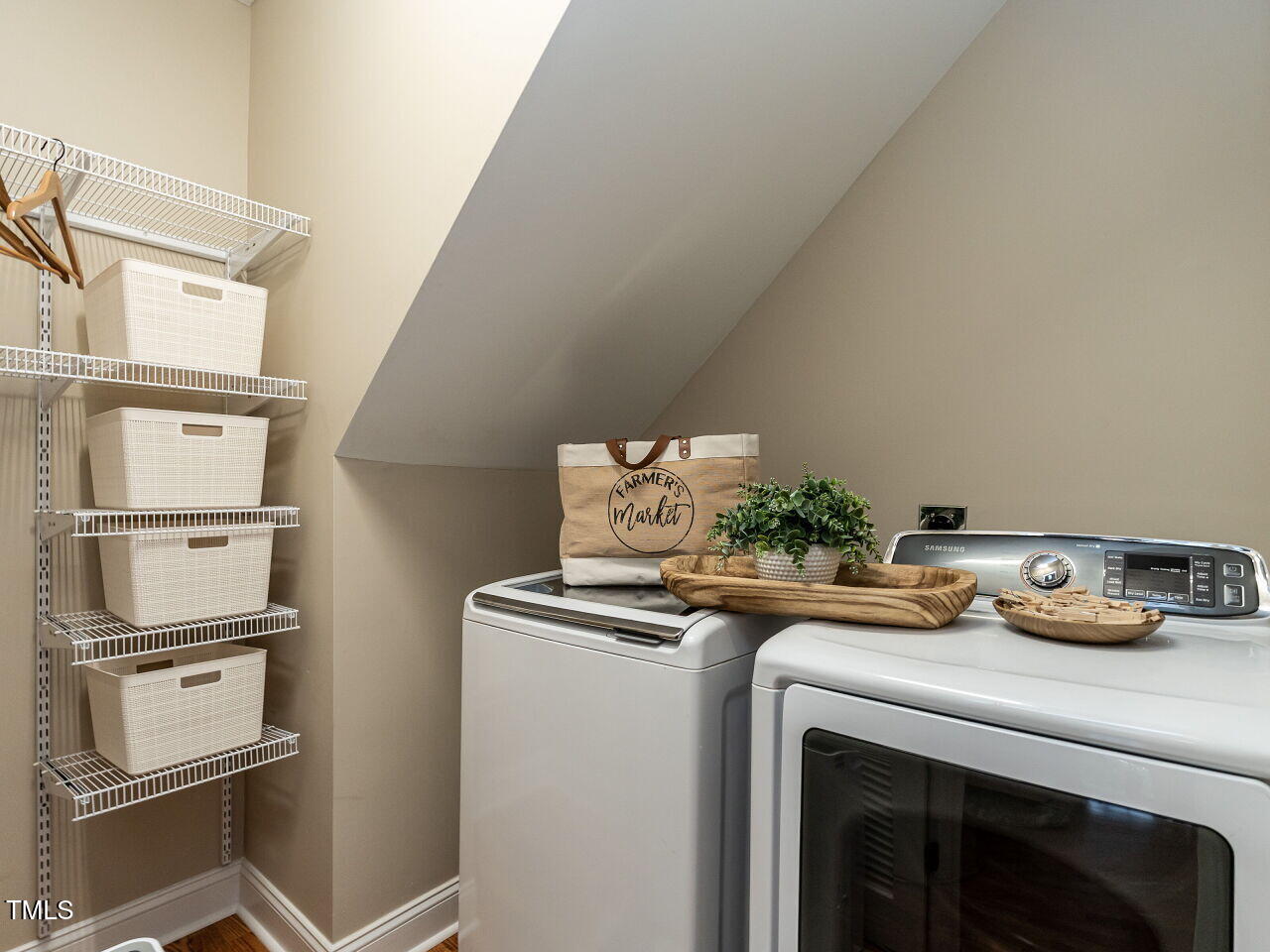 207 Reedhaven Drive Cary, NC 27513 - Photo 28 of 33 018-1280x960-laundry