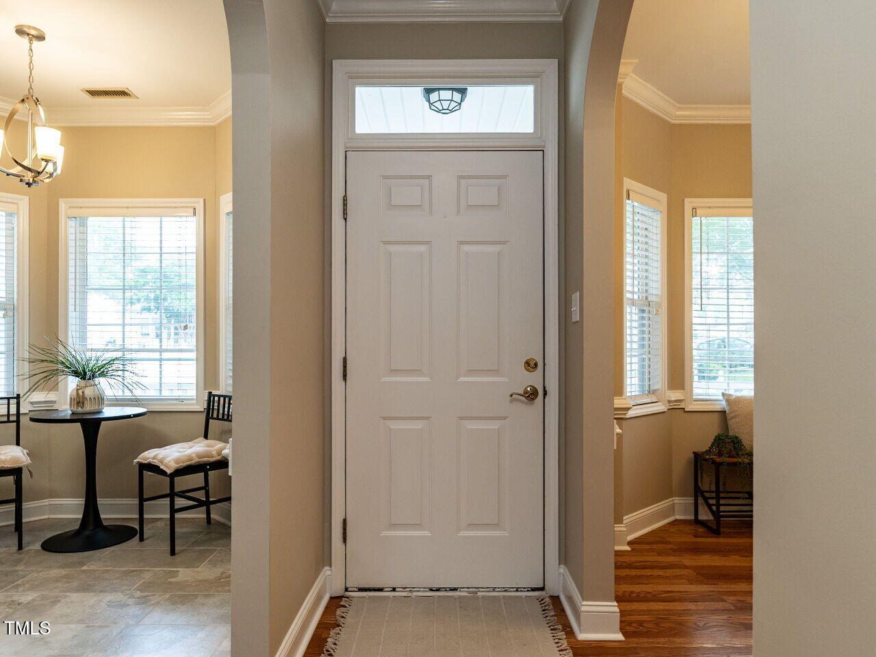 207 Reedhaven Drive Cary, NC 27513 - Photo 5 of 33 005-1280x960-foyer