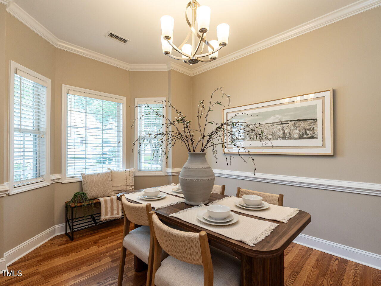 207 Reedhaven Drive Cary, NC 27513 - Photo 6 of 33 006-1280x960-dining-room