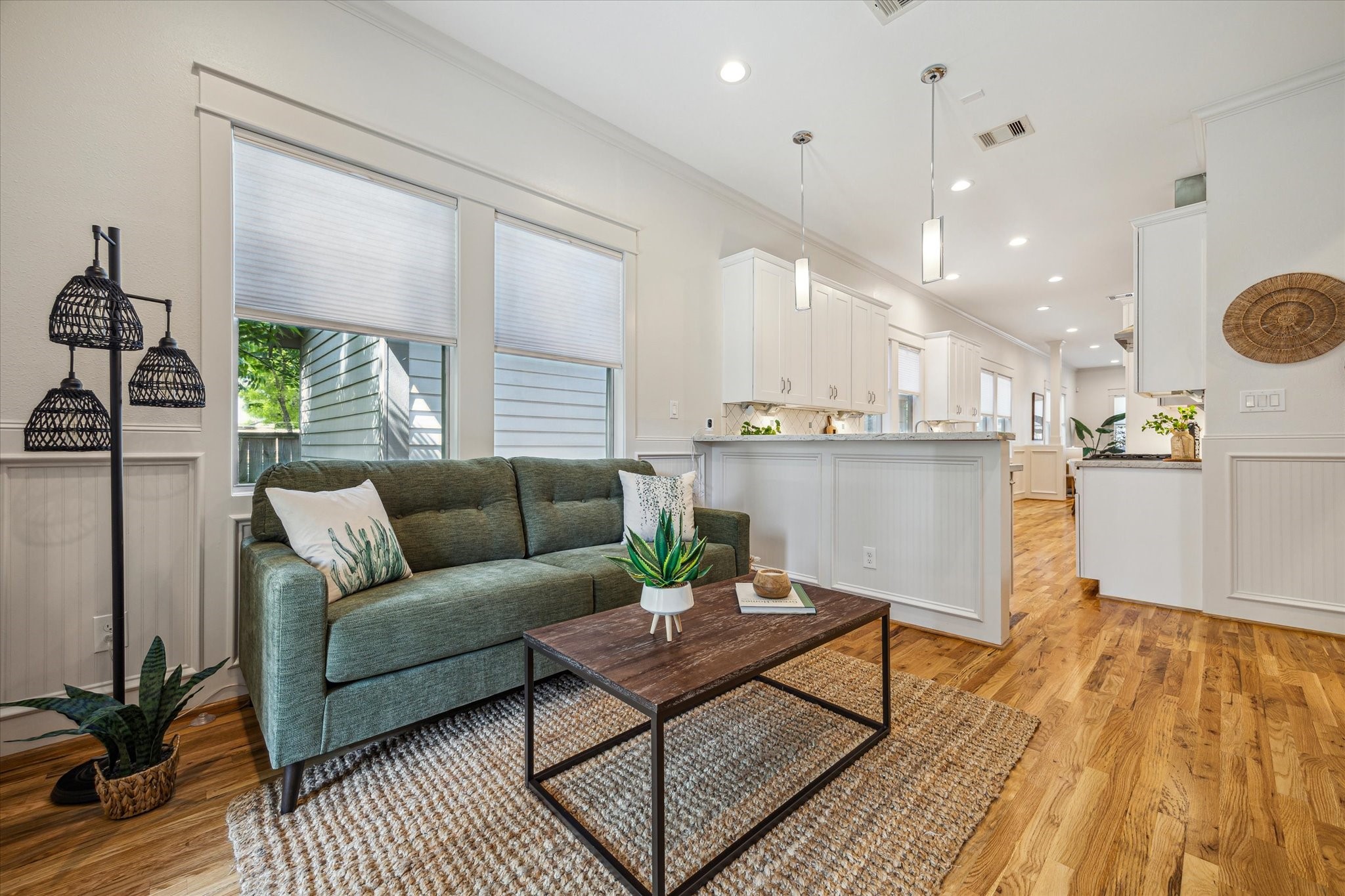 1833 Tabor Street Houston, TX 77009 - Photo 15 of 28