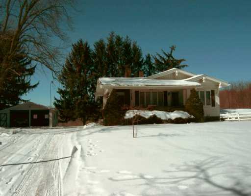 4306 Ellwood Road New Castle, PA 16101 - Photo 1 of 6