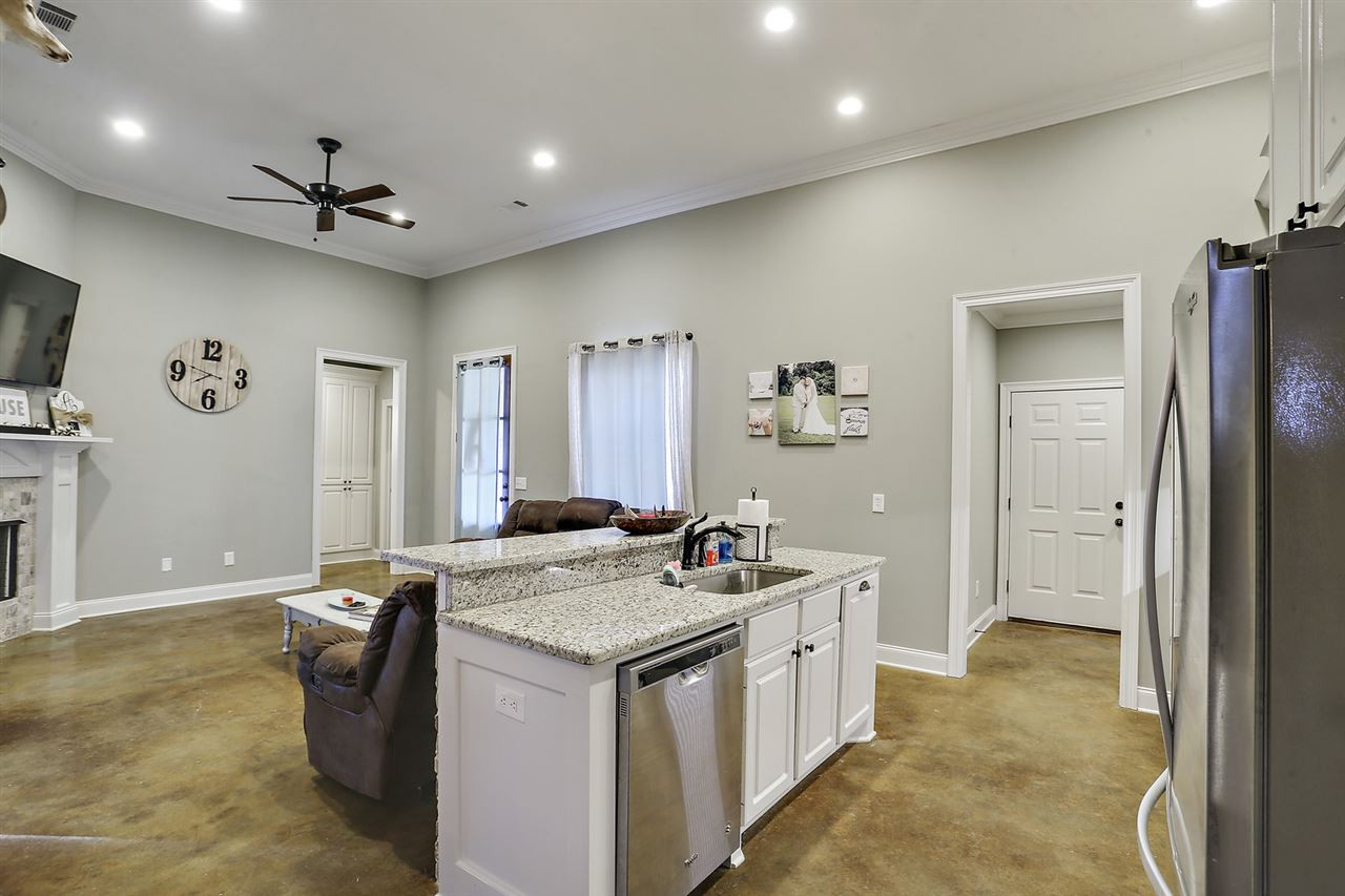 612 Greenfield Ridge Drive Brandon, MS 39042 - Photo 10 of 25 Photo 10